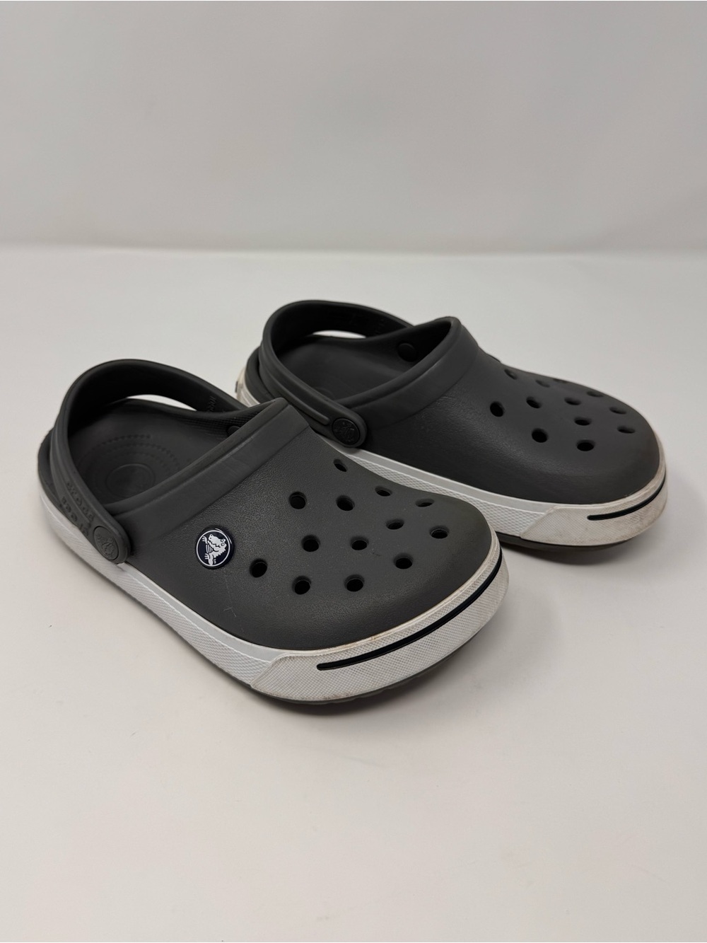Crocs kids clogs, Sz J1, classic stripe slide on shoe comfy outdoor play school